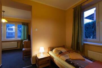 Фото номера Двухместный номер с 2 отдельными кроватями Проживание в семье Hotelik Villa г. Легница 18