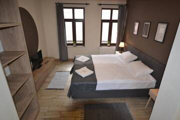 Фото номера Апартаменты с 1 спальней Апарт-отели SleepWell Apartments г. Легница 32