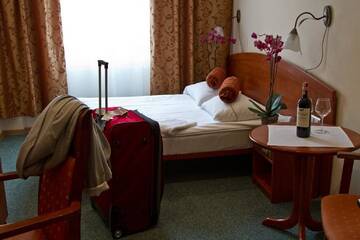 Фото Отель Hotel Arkadia г. Легница 2
