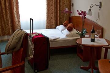 Фото номера Стандартный одноместный номер Отель Hotel Arkadia г. Легница 5